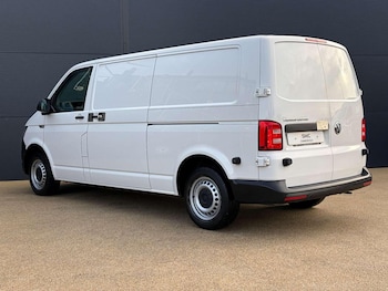 Used Volkswagen Transporter 2019 for sale - 77173238: Photo