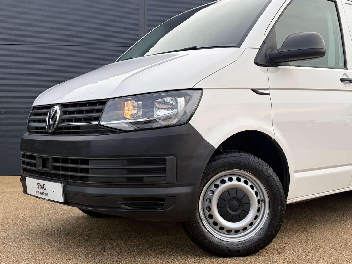 Used Volkswagen Transporter 2019 for sale - 77173238: Photo 8