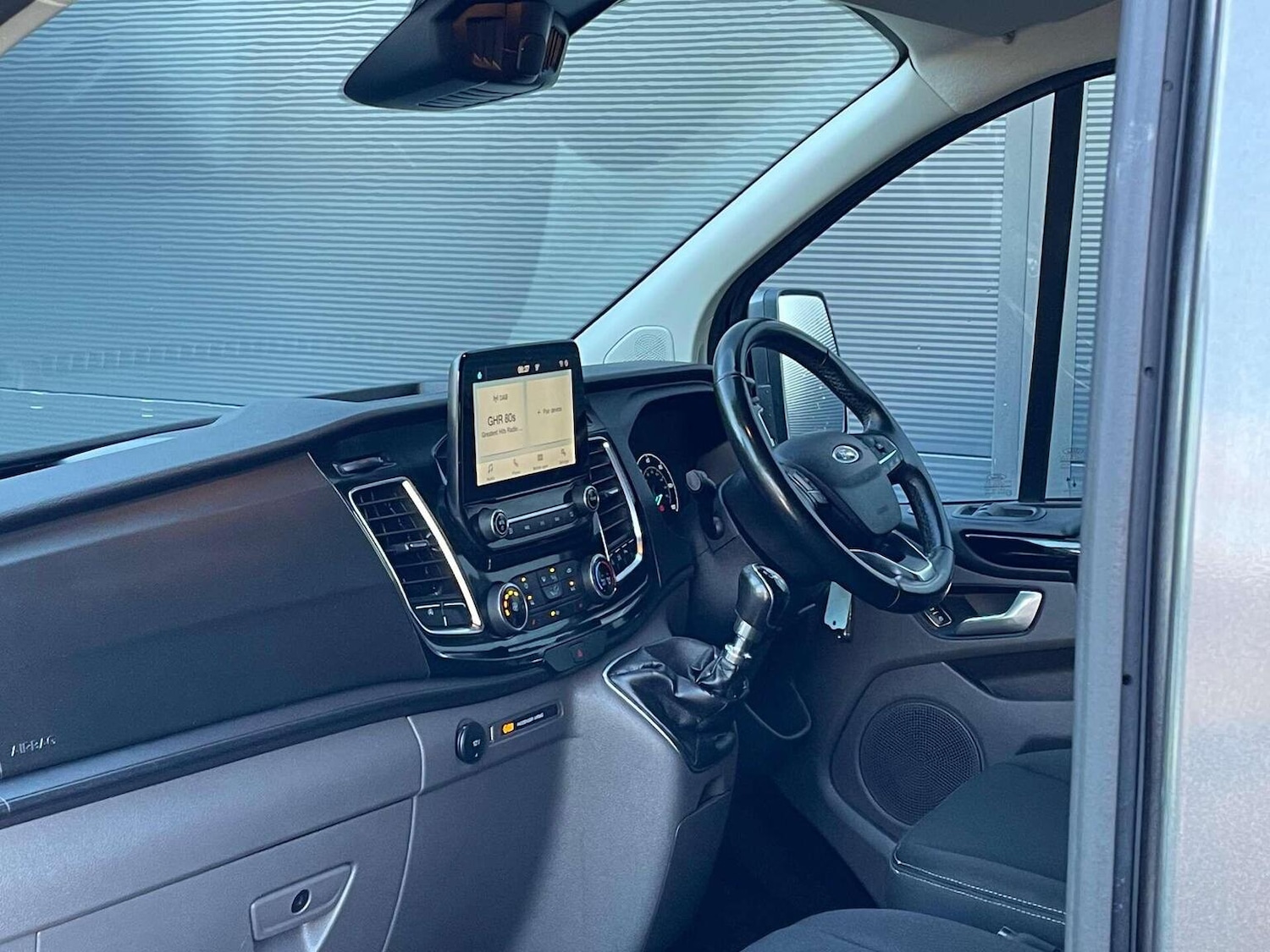 Used Ford Transit Custom 2022 for sale - 76427958: Photo 2