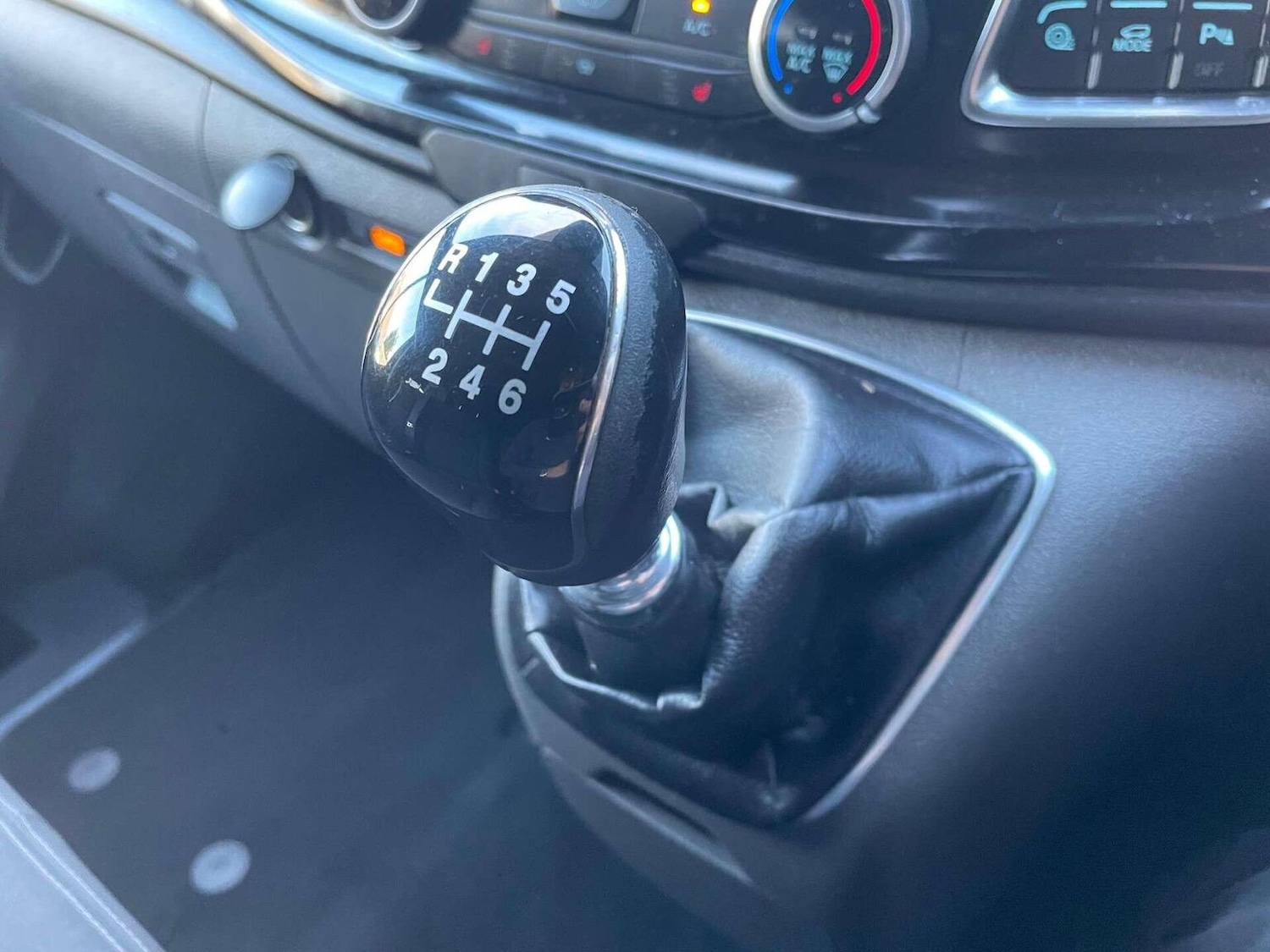 Used Ford Transit Custom 2022 for sale - 76427958: Photo 32