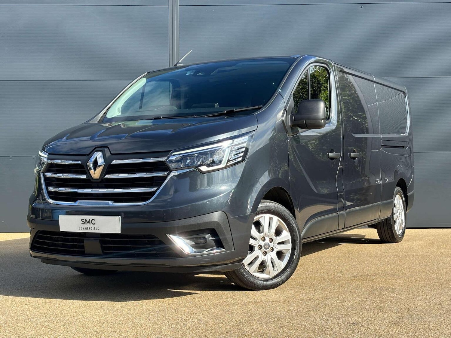 Used Renault Trafic 2022 for sale - 76427954: Photo 1