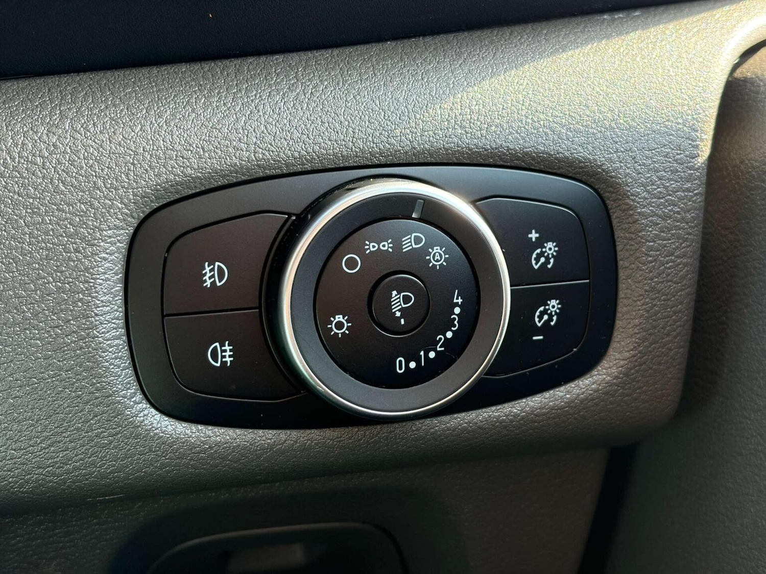 Used Ford Transit Custom 2022 for sale - 77931260: Photo 32