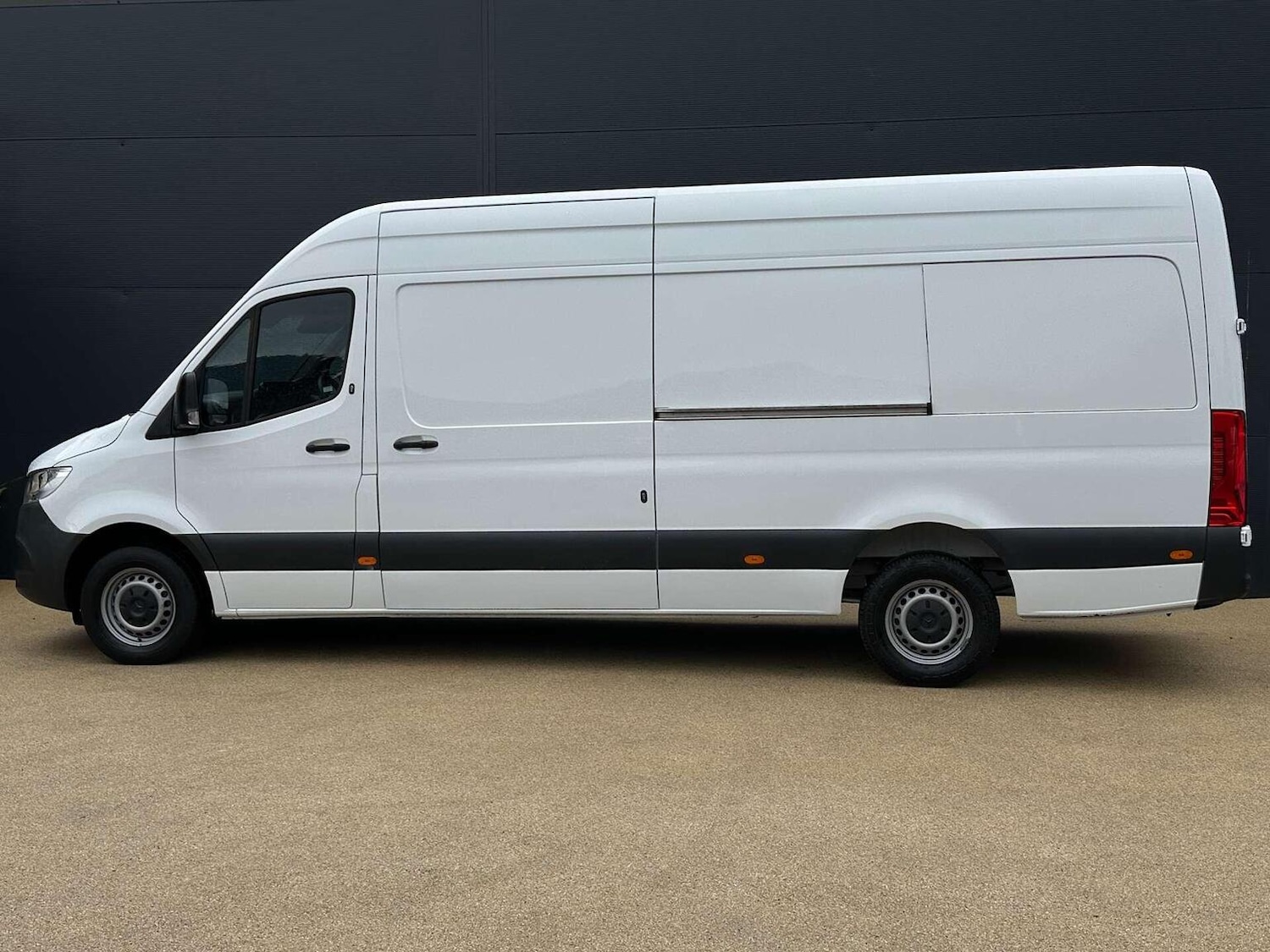 Used Mercedes-Benz Sprinter 2022 for sale - 76427939: Photo 9
