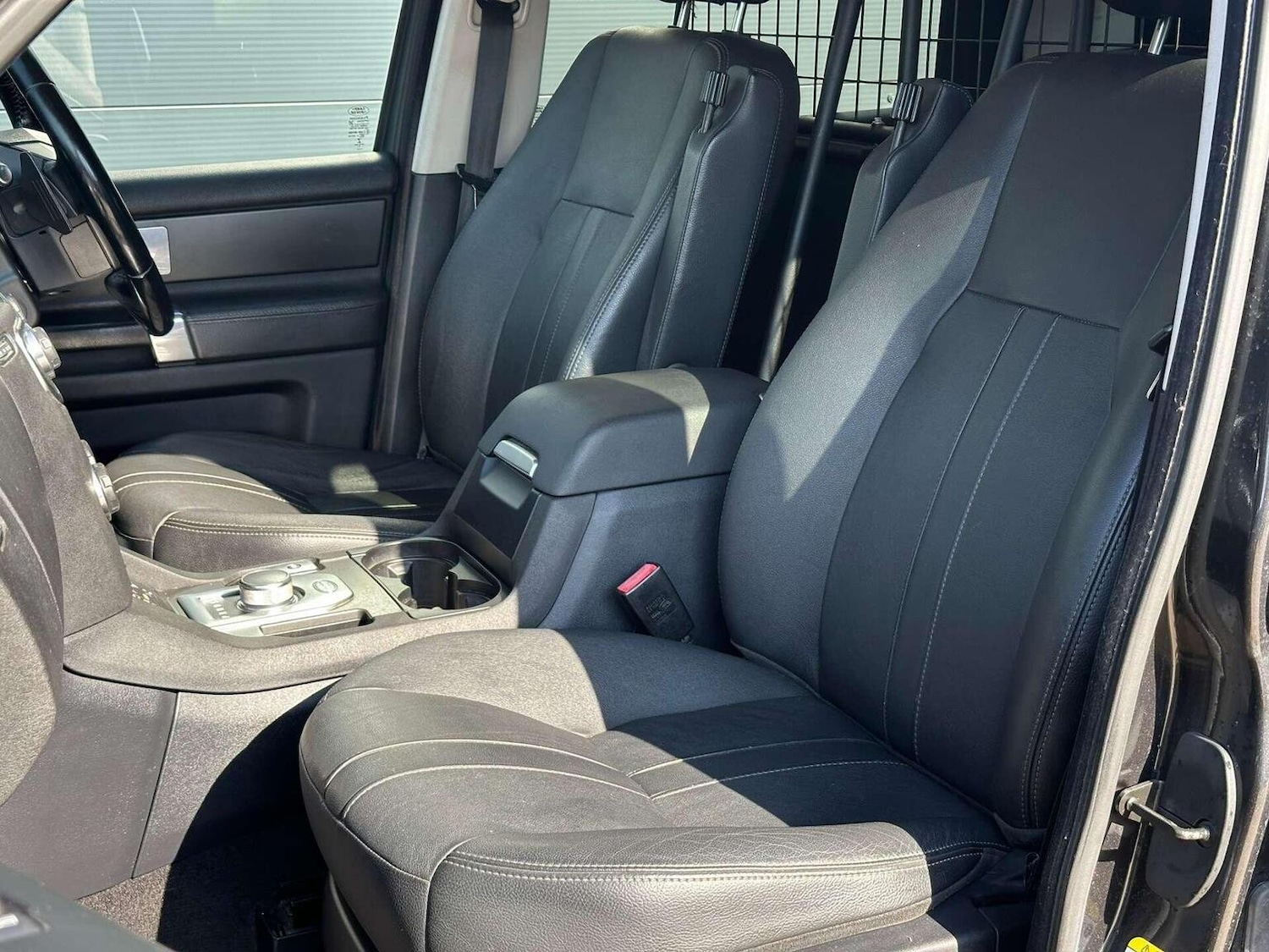 Used Land Rover Discovery 4 2013 for sale - 76427940: Photo 23