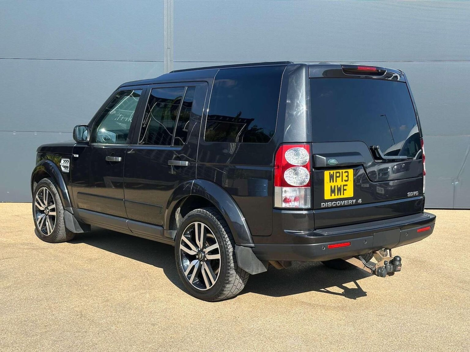 Used Land Rover Discovery 4 2013 for sale - 76427940: Photo 5