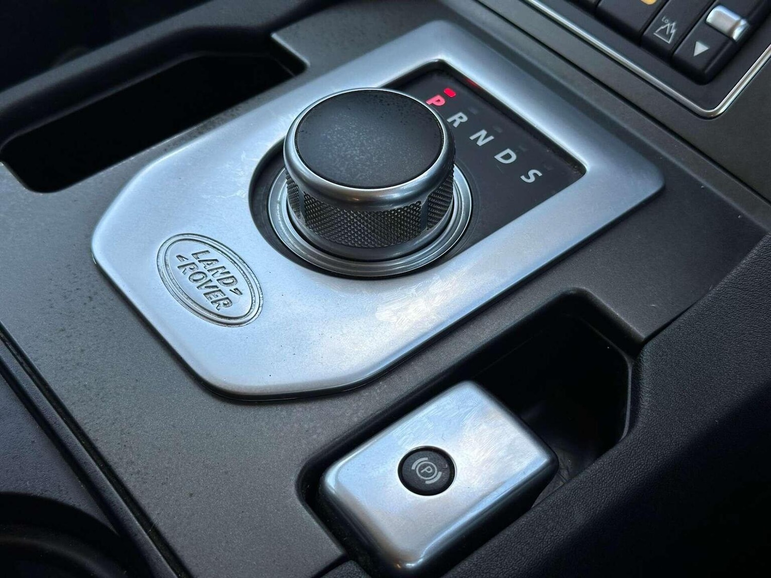 Used Land Rover Discovery 4 2013 for sale - 76427940: Photo 8