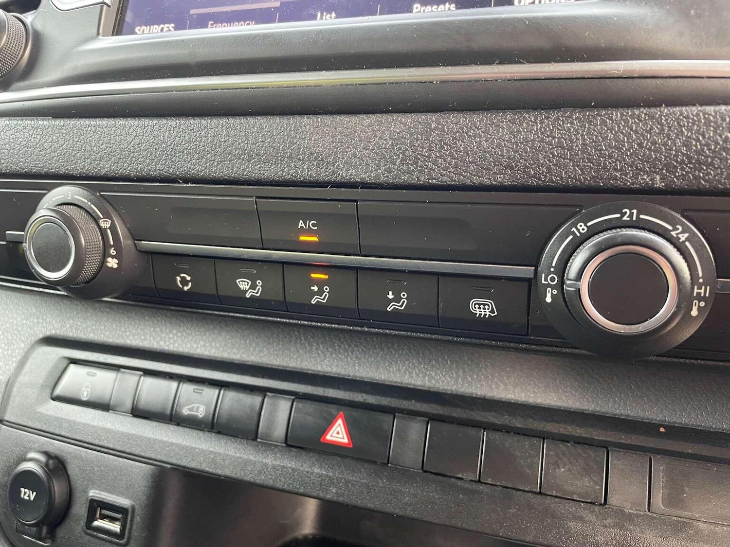 Used Vauxhall Vivaro 2022 for sale - 76769396: Photo 28