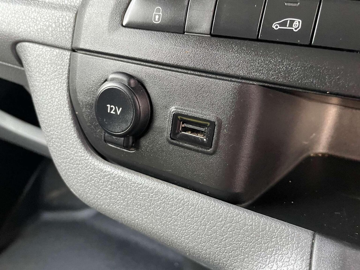 Used Vauxhall Vivaro 2022 for sale - 76769396: Photo 34