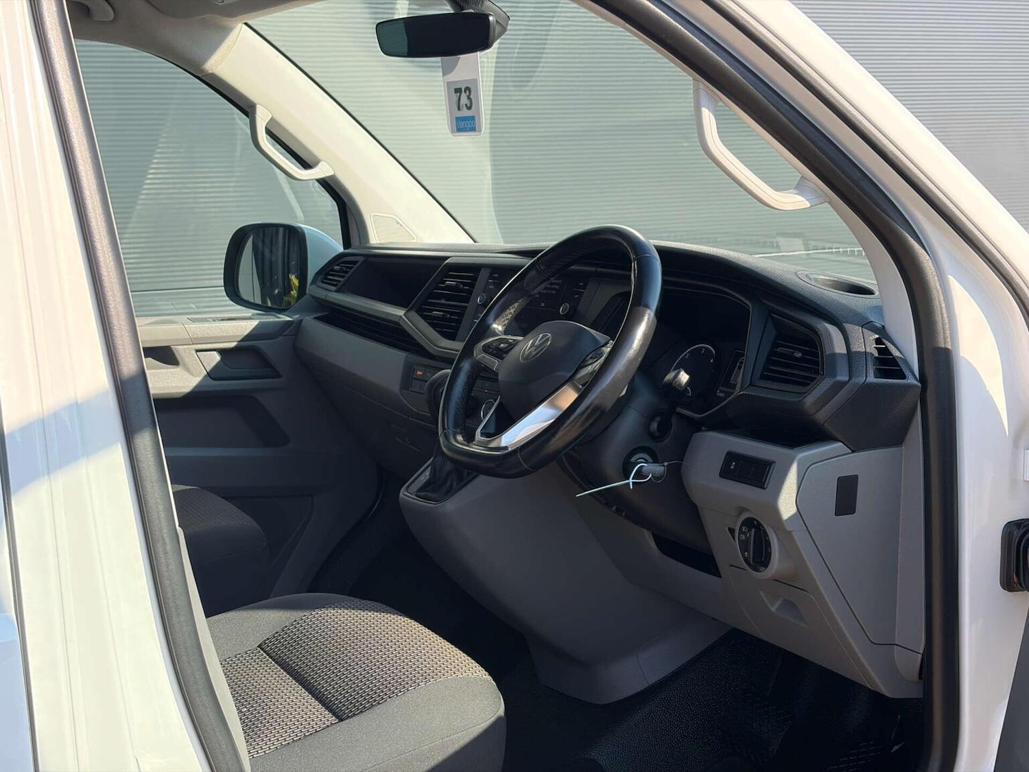 Used Volkswagen Transporter 2021 for sale - 77968785: Photo 2