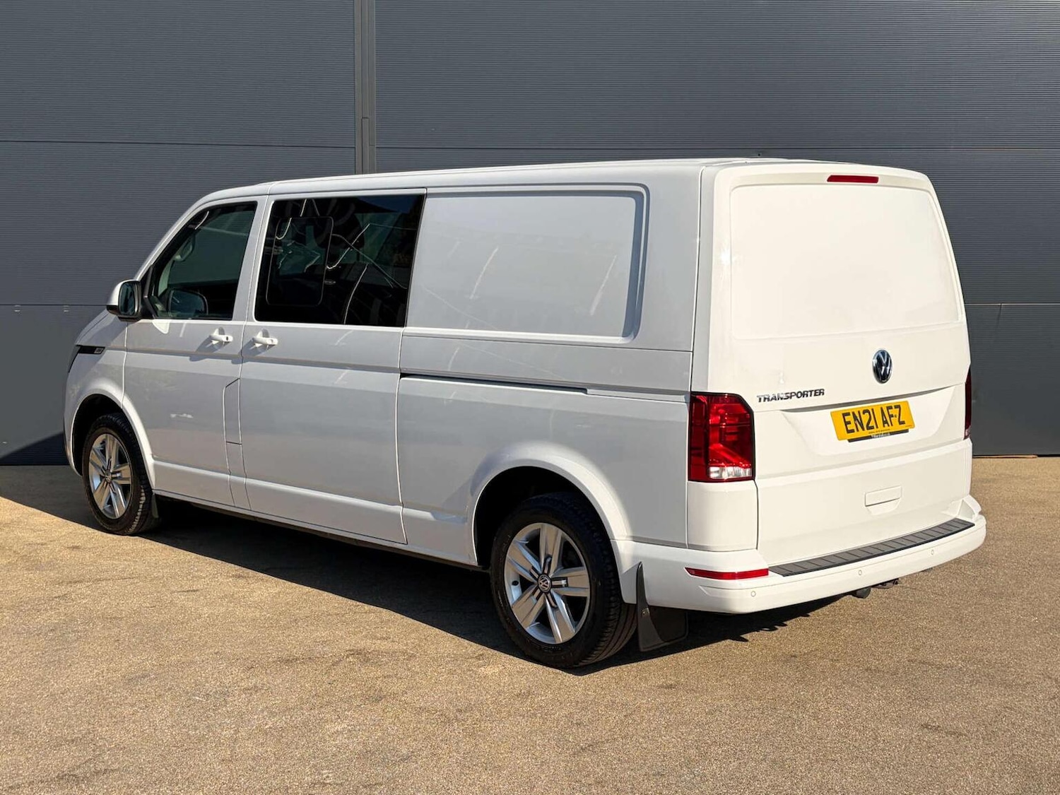 Used Volkswagen Transporter 2021 for sale - 77968785: Photo 3