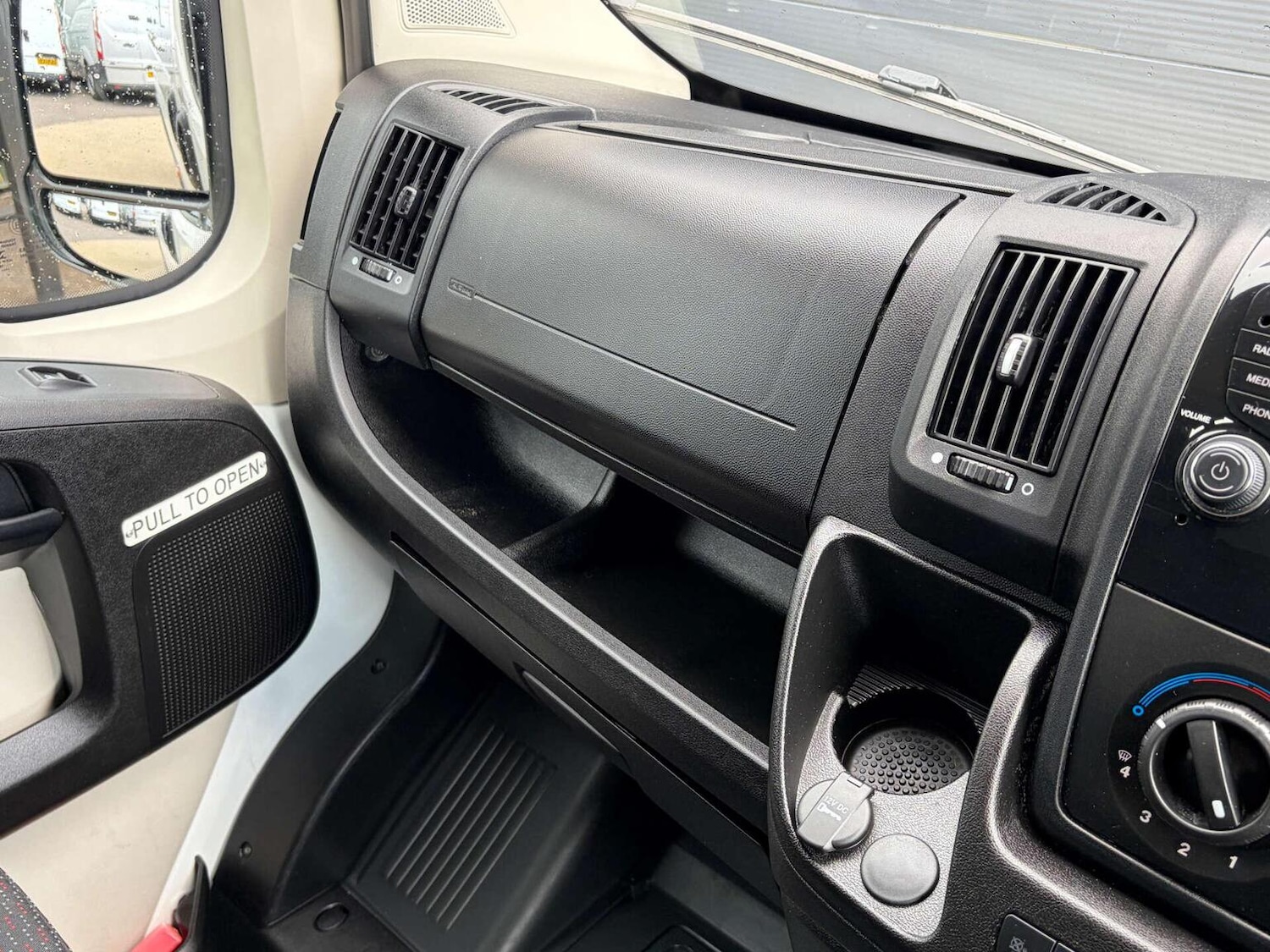 Used Peugeot Boxer 2019 for sale - 78222985: Photo 58