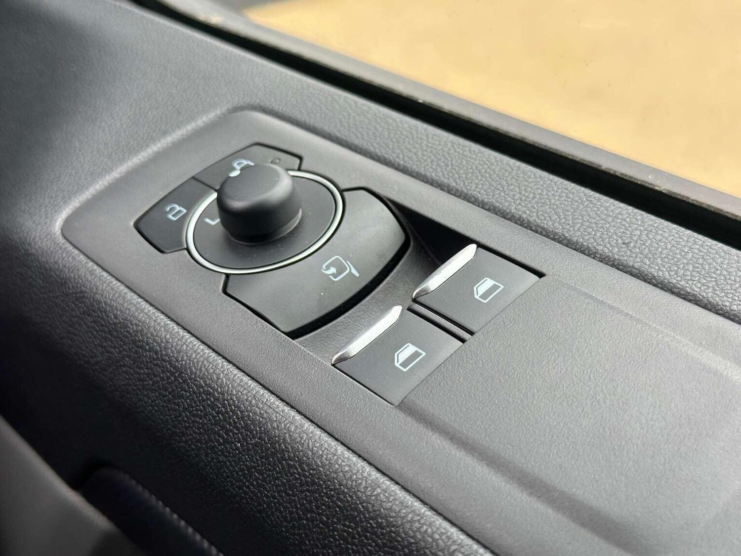 Used Ford Transit Custom 2025 for sale - 76571118: Photo 25