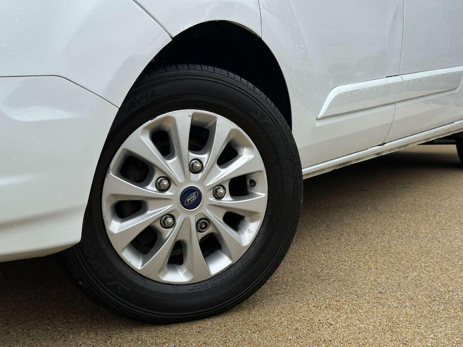 Used Ford Transit Custom 2021 for sale - 76427949: Photo 2