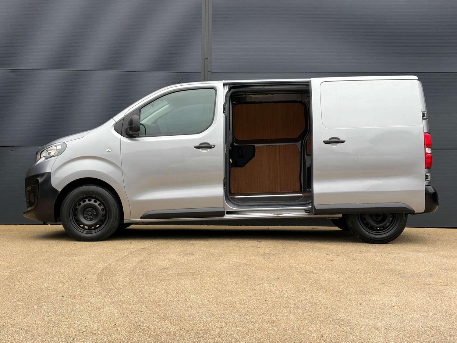 Used Peugeot Expert 2021 for sale - 77417471: Photo 14