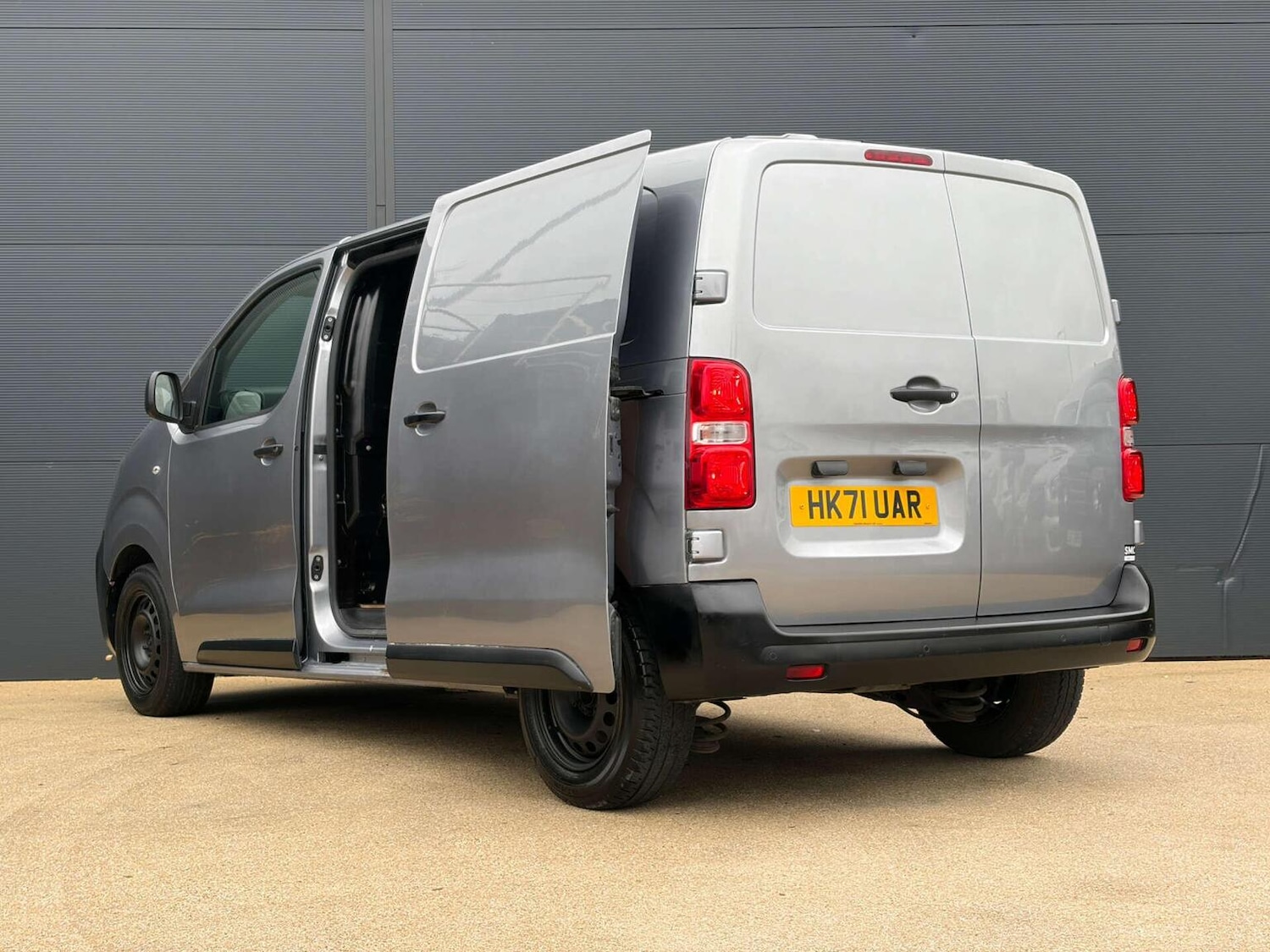 Used Peugeot Expert 2021 for sale - 77417471: Photo 16