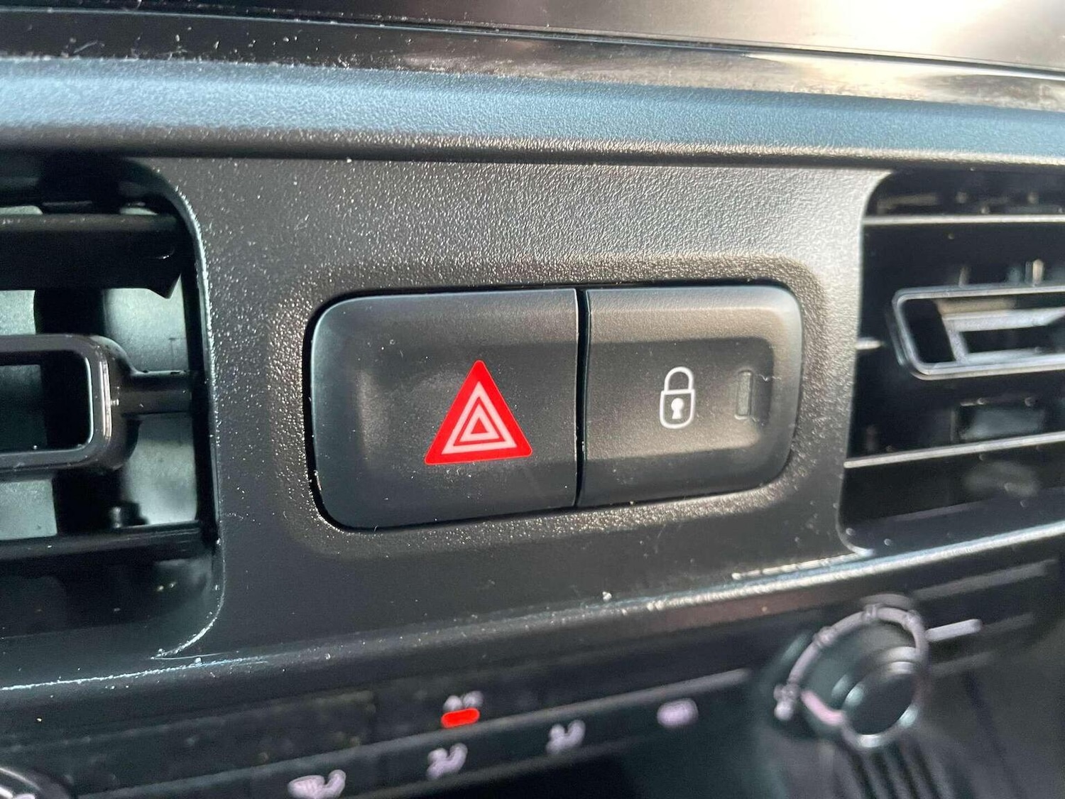 Used Peugeot Partner 2020 for sale - 76427952: Photo 28