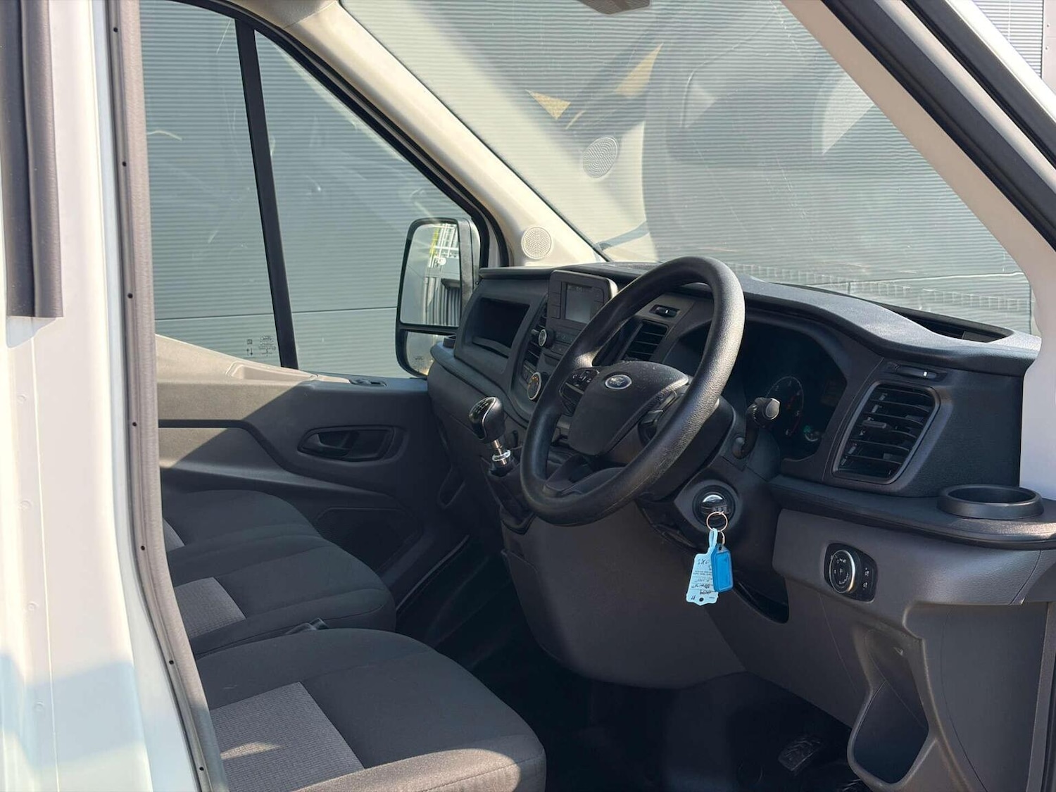 Used Ford Transit 2023 for sale - 77758950: Photo 2