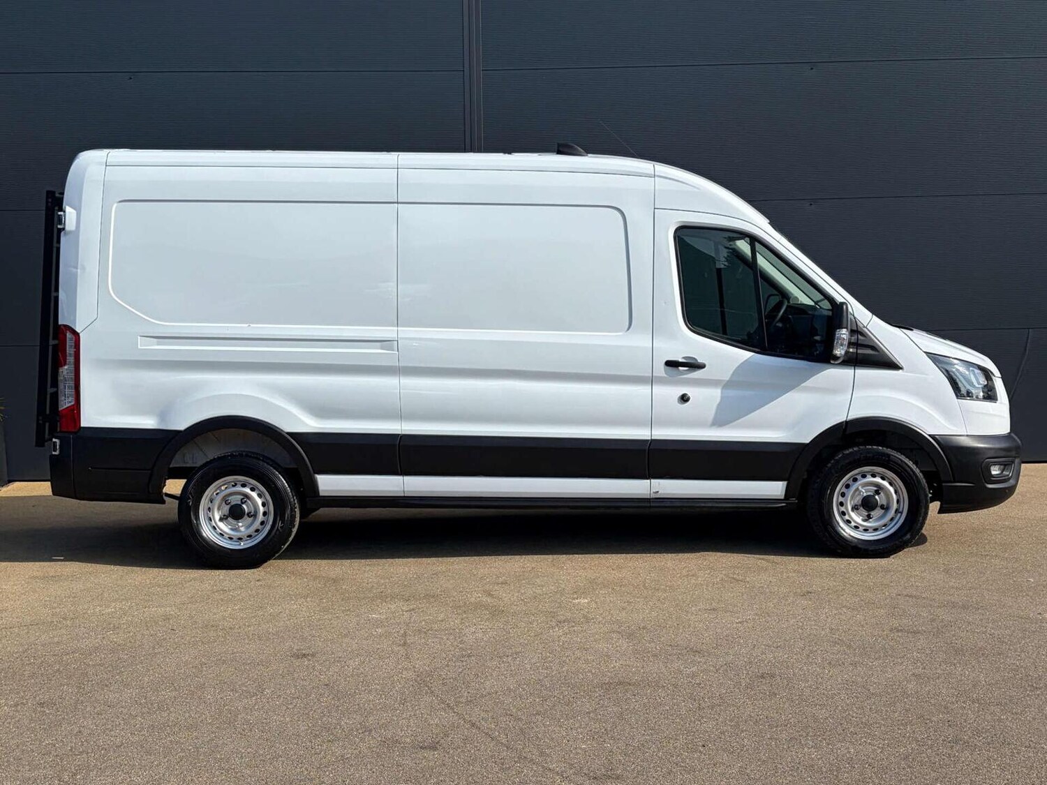 Used Ford Transit 2023 for sale - 77758950: Photo 8