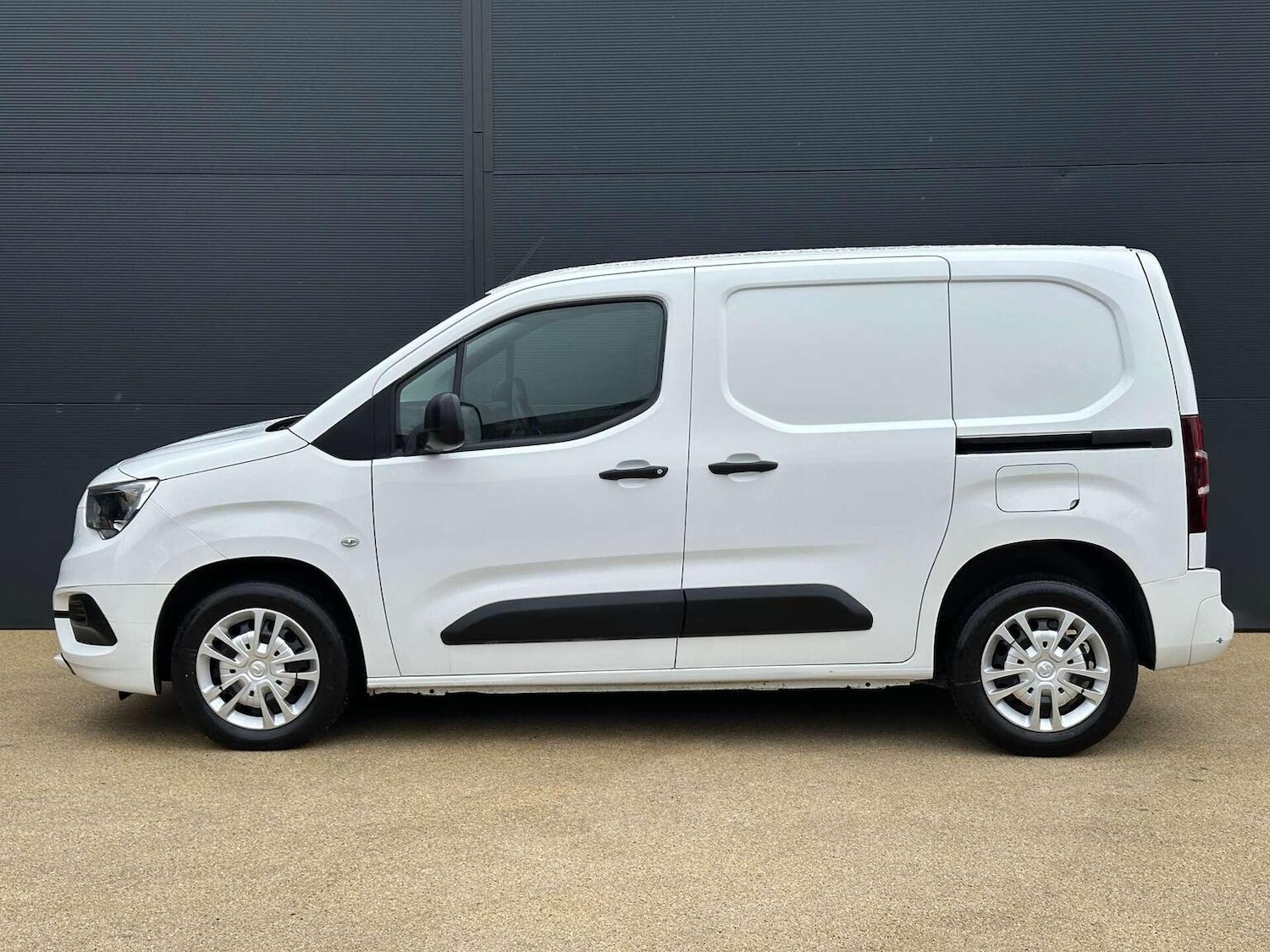 Used Vauxhall Combo 2020 for sale - 76427942: Photo 11