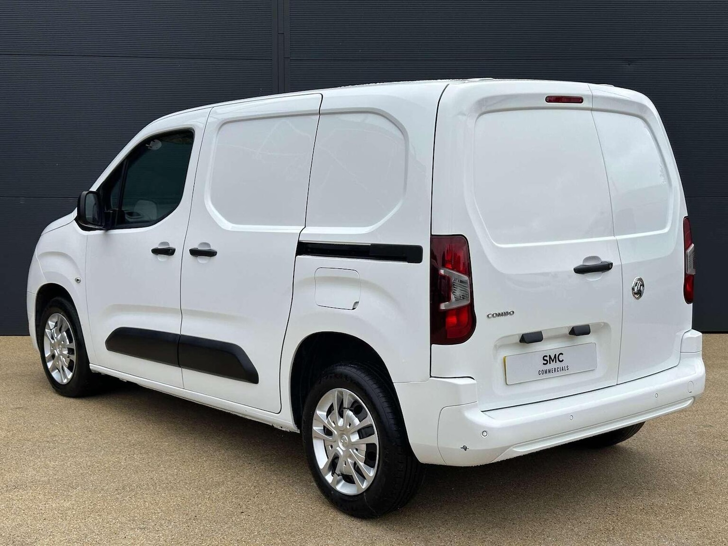 Used Vauxhall Combo 2020 for sale - 76427942: Photo 4
