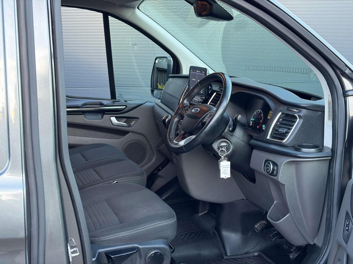 Used Ford Transit Custom 2019 for sale - 77729562: Photo 2