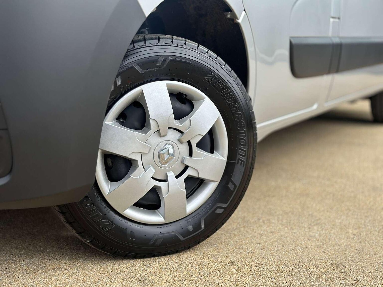 Used Renault Master 2025 for sale - 76427914: Photo 2