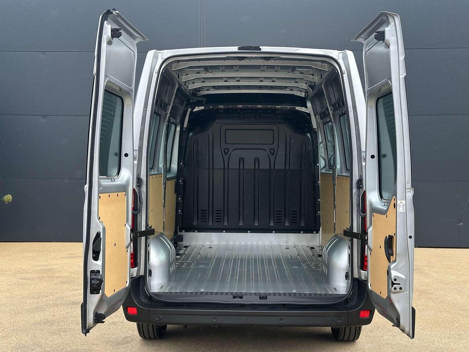 Used Renault Master 2025 for sale - 76427914: Photo 27