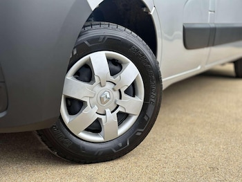 Used Renault Master 2025 for sale - 76427914: Photo