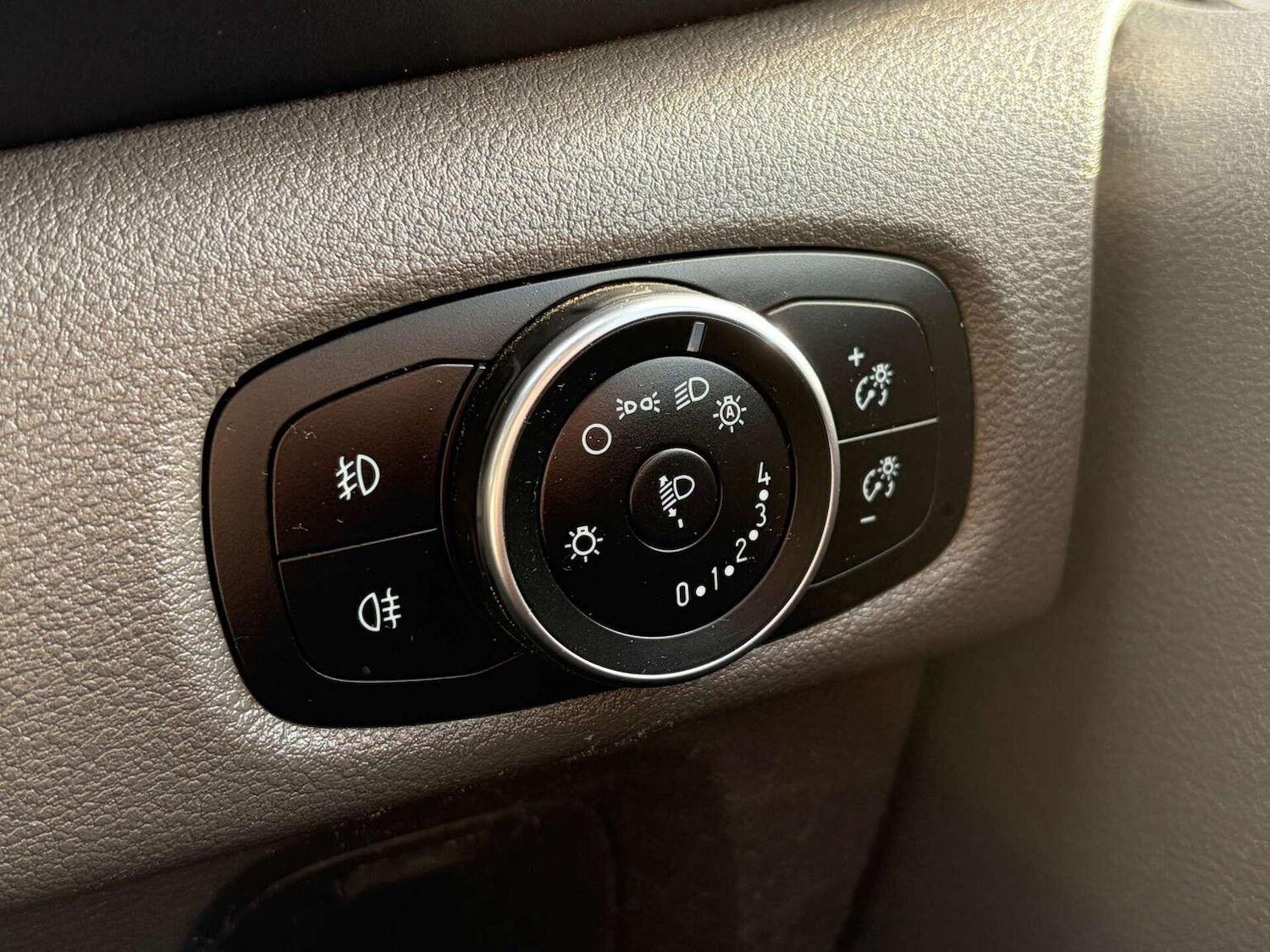 Used Ford Transit Custom 2019 for sale - 77417472: Photo 26