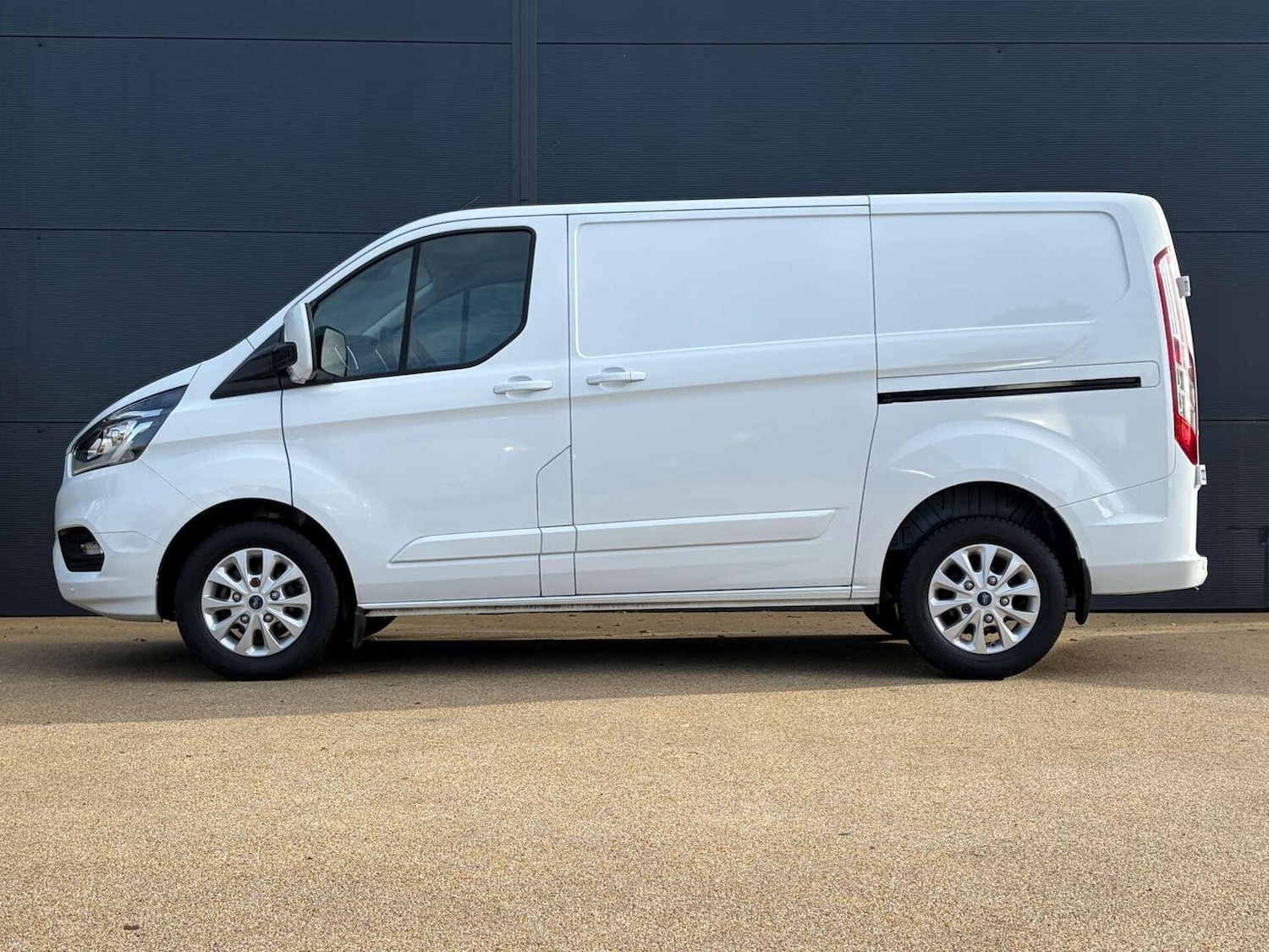 Used Ford Transit Custom 2019 for sale - 77417472: Photo 7