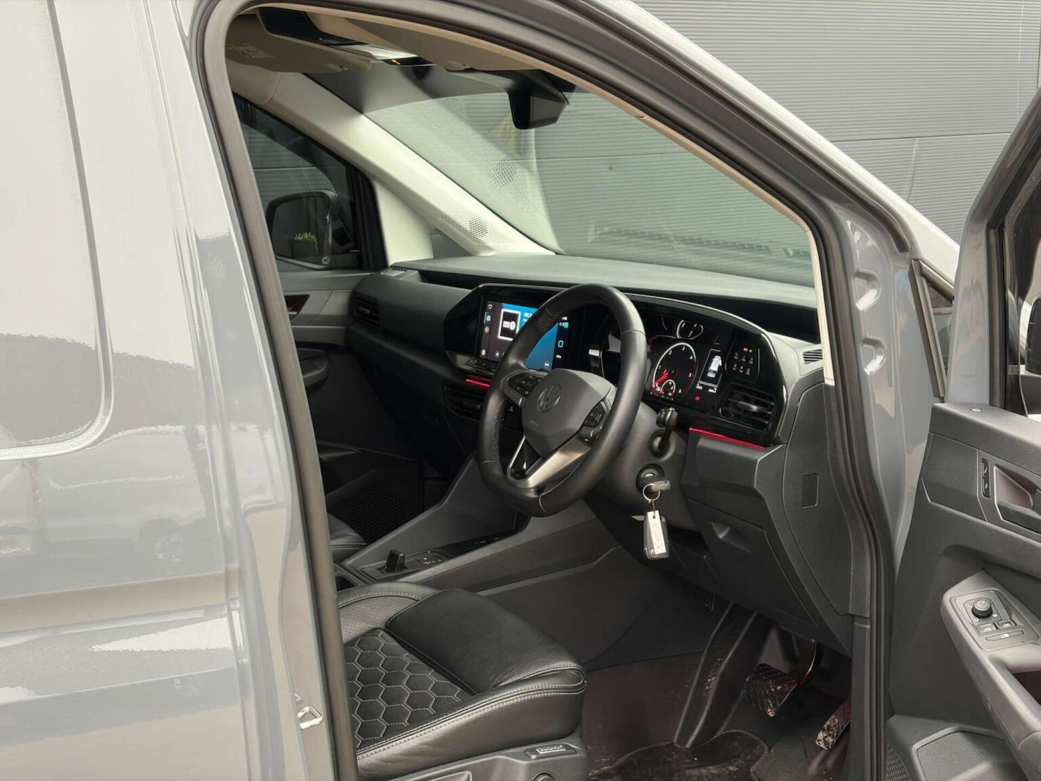 Used Volkswagen Caddy 2024 for sale - 77798607: Photo 2