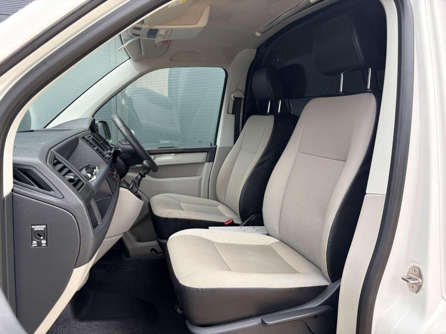 Used Volkswagen Transporter 2019 for sale - 77289261: Photo 21