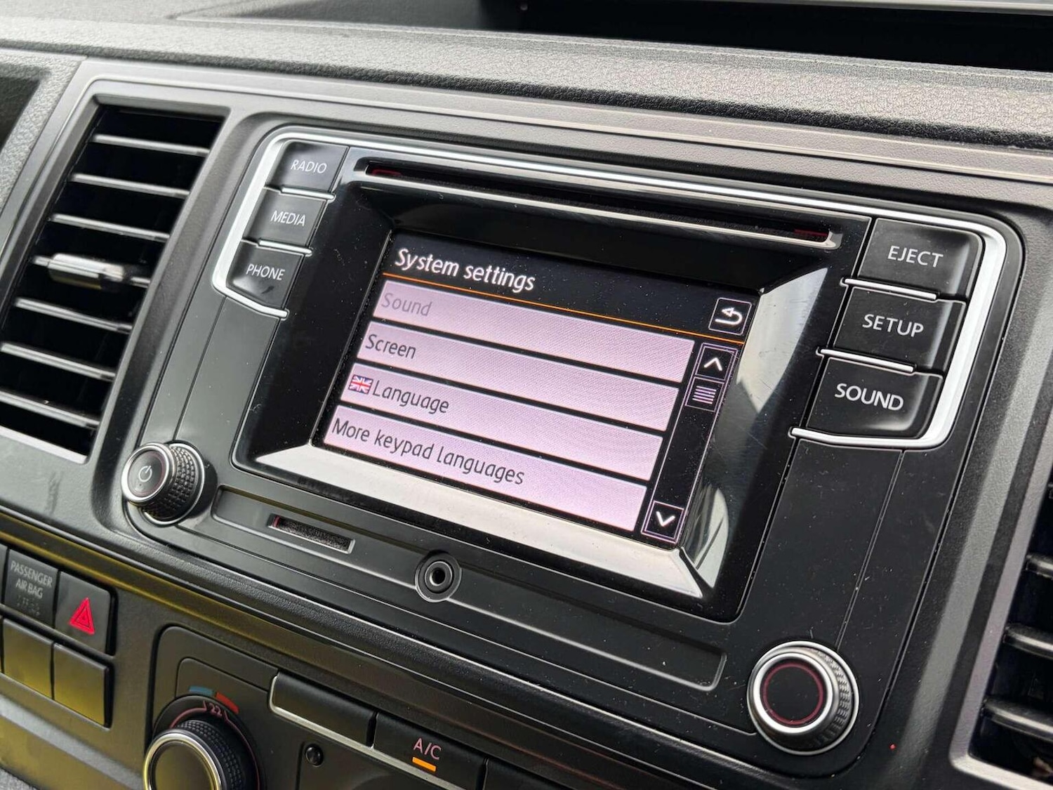 Used Volkswagen Transporter 2019 for sale - 77289261: Photo 39