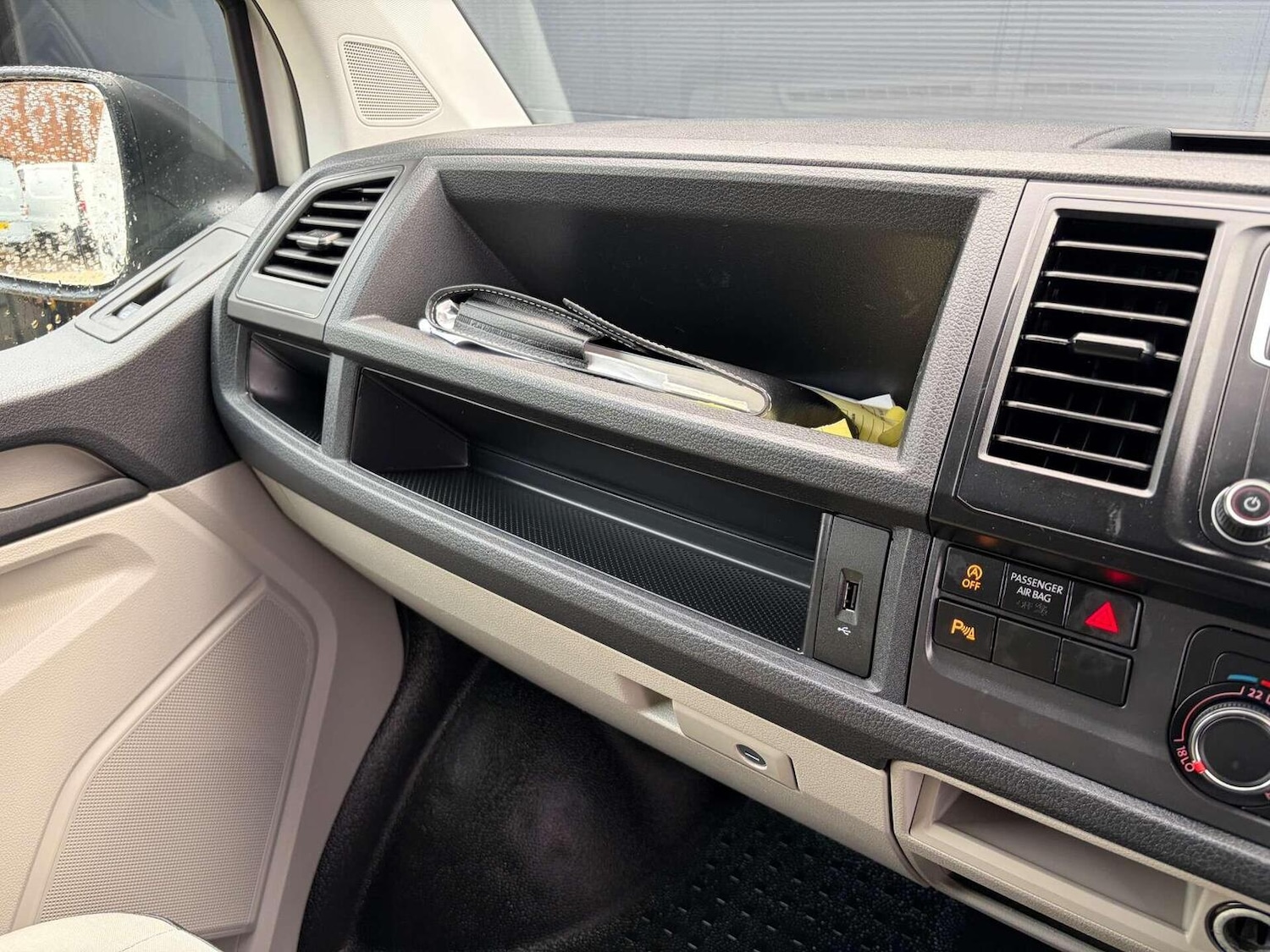 Used Volkswagen Transporter 2019 for sale - 77289261: Photo 42