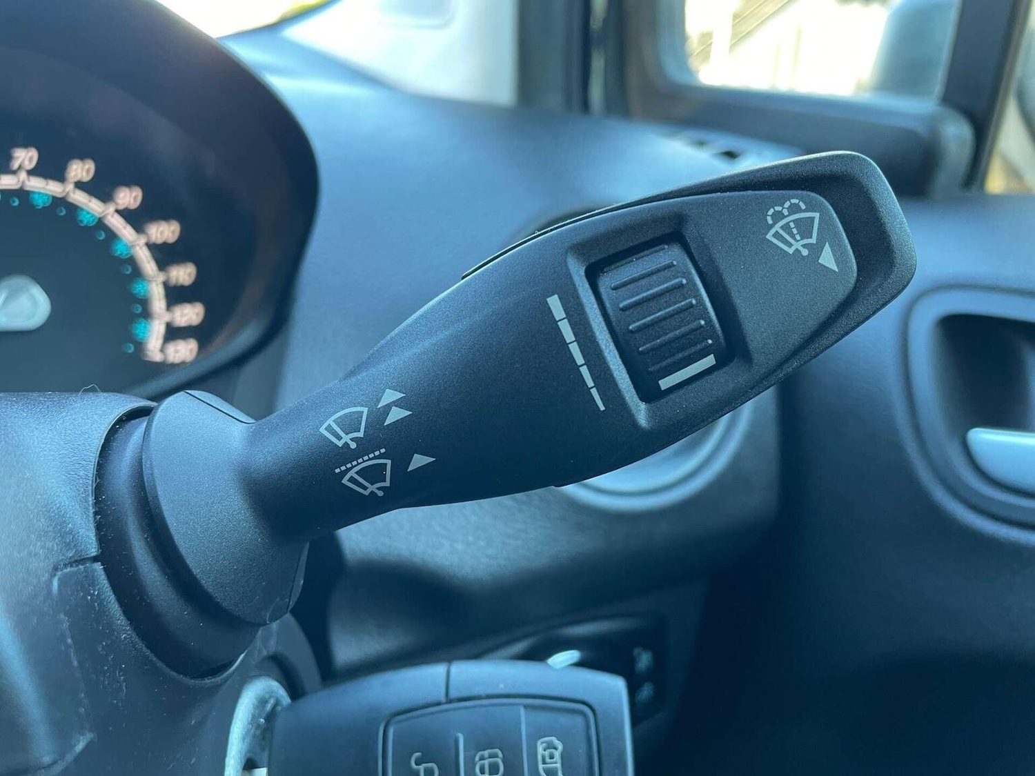 Used Ford Transit Courier 2019 for sale - 76725603: Photo 26