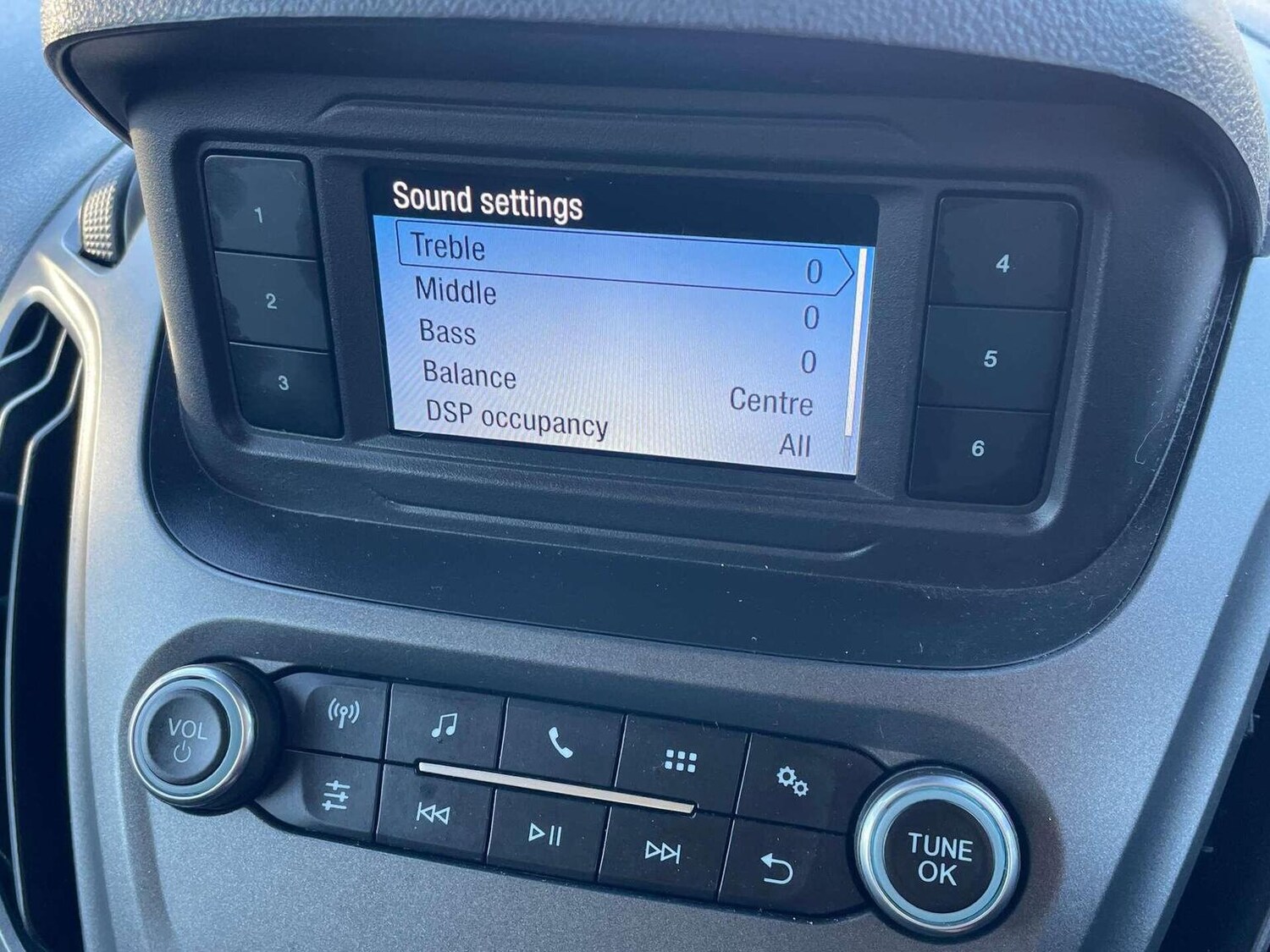 Used Ford Transit Courier 2019 for sale - 76725603: Photo 37