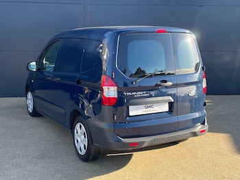 Used Ford Transit Courier 2019 for sale - 76725603: Photo