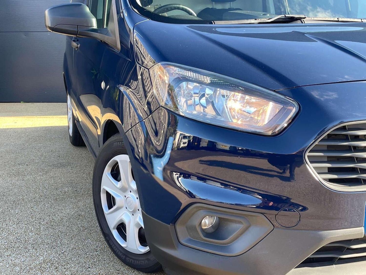 Used Ford Transit Courier 2019 for sale - 76725603: Photo 5