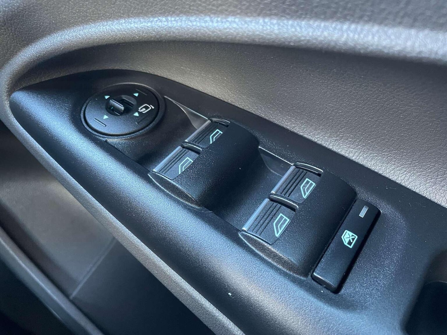 Used Ford Grand Tourneo Connect 2021 for sale - 76725607: Photo 25