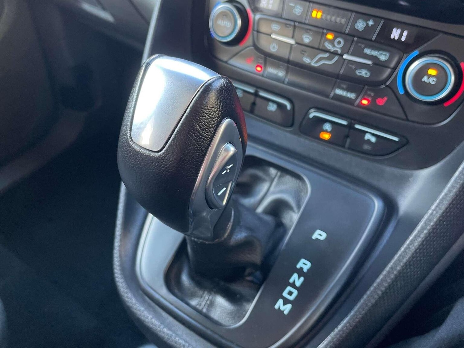 Used Ford Grand Tourneo Connect 2021 for sale - 76725607: Photo 29