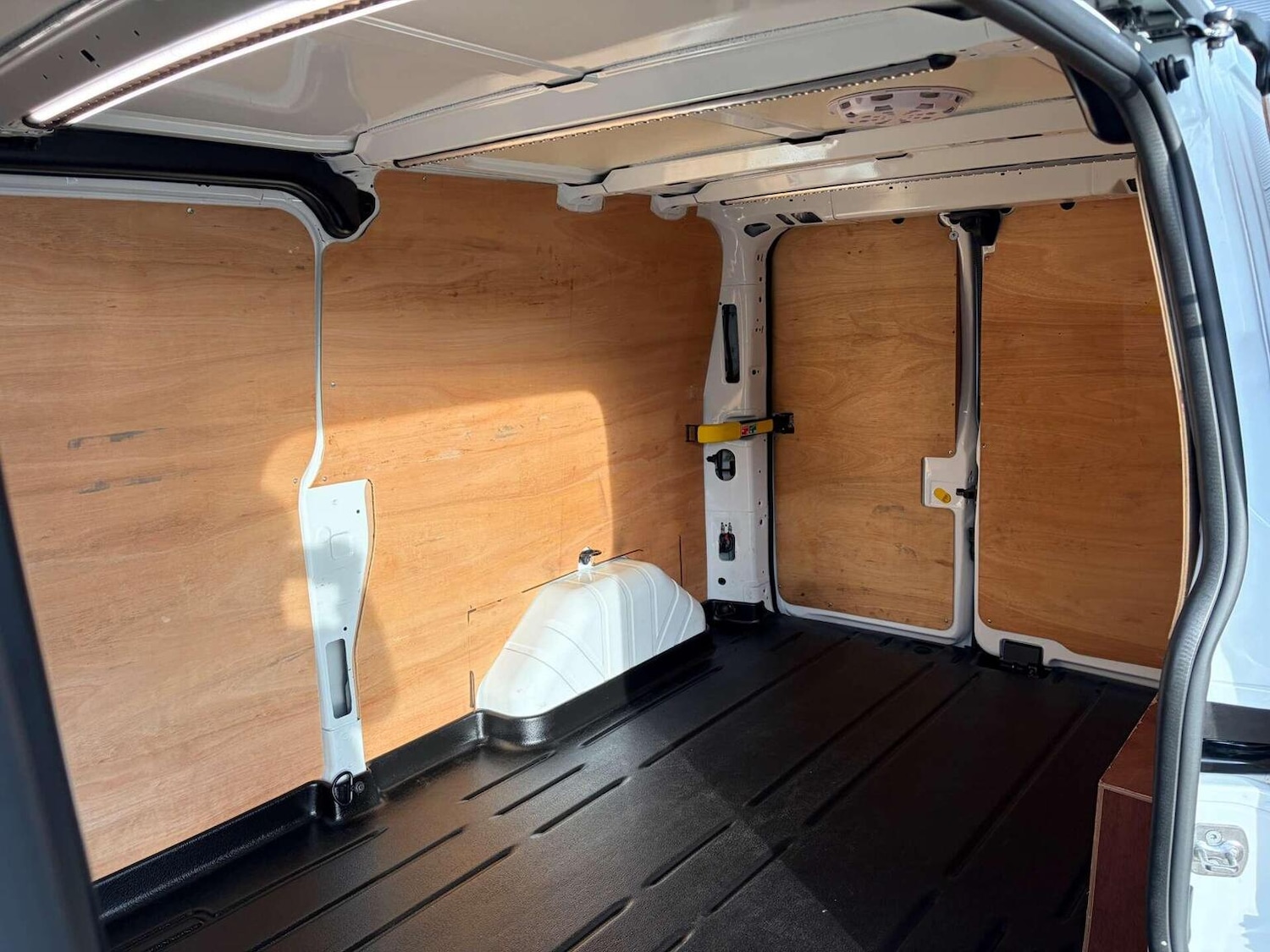 Used Ford Transit Custom 2023 for sale - 77154445: Photo 16