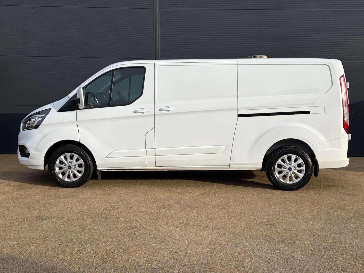Used Ford Transit Custom 2023 for sale - 77154445: Photo 9