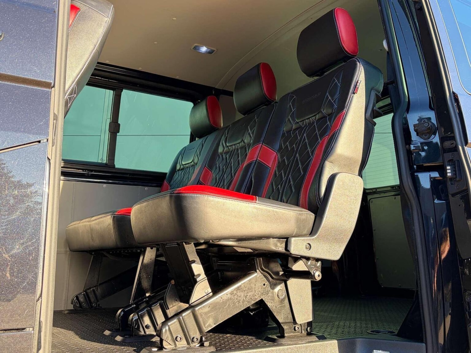 Used Volkswagen Transporter 2019 for sale - 76945564: Photo 9