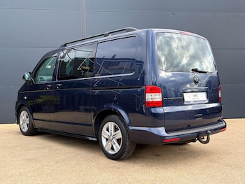 Used Volkswagen Transporter 2015 for sale - 77632467: Photo