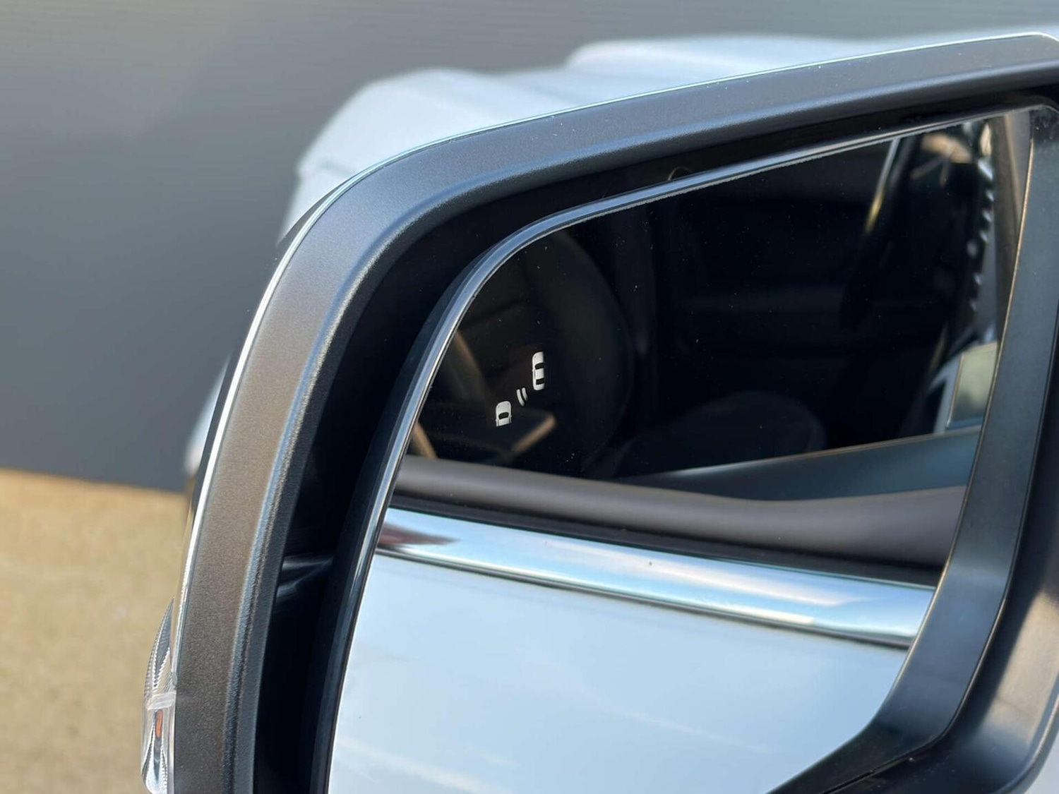 Used Volkswagen Amarok 2024 for sale - 77423561: Photo 23