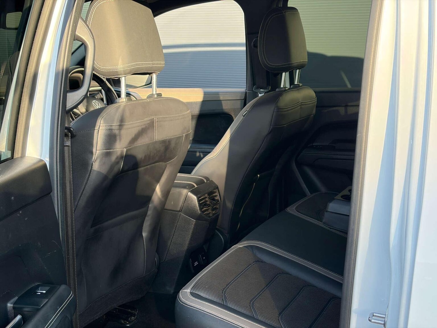 Used Volkswagen Amarok 2024 for sale - 77423561: Photo 33