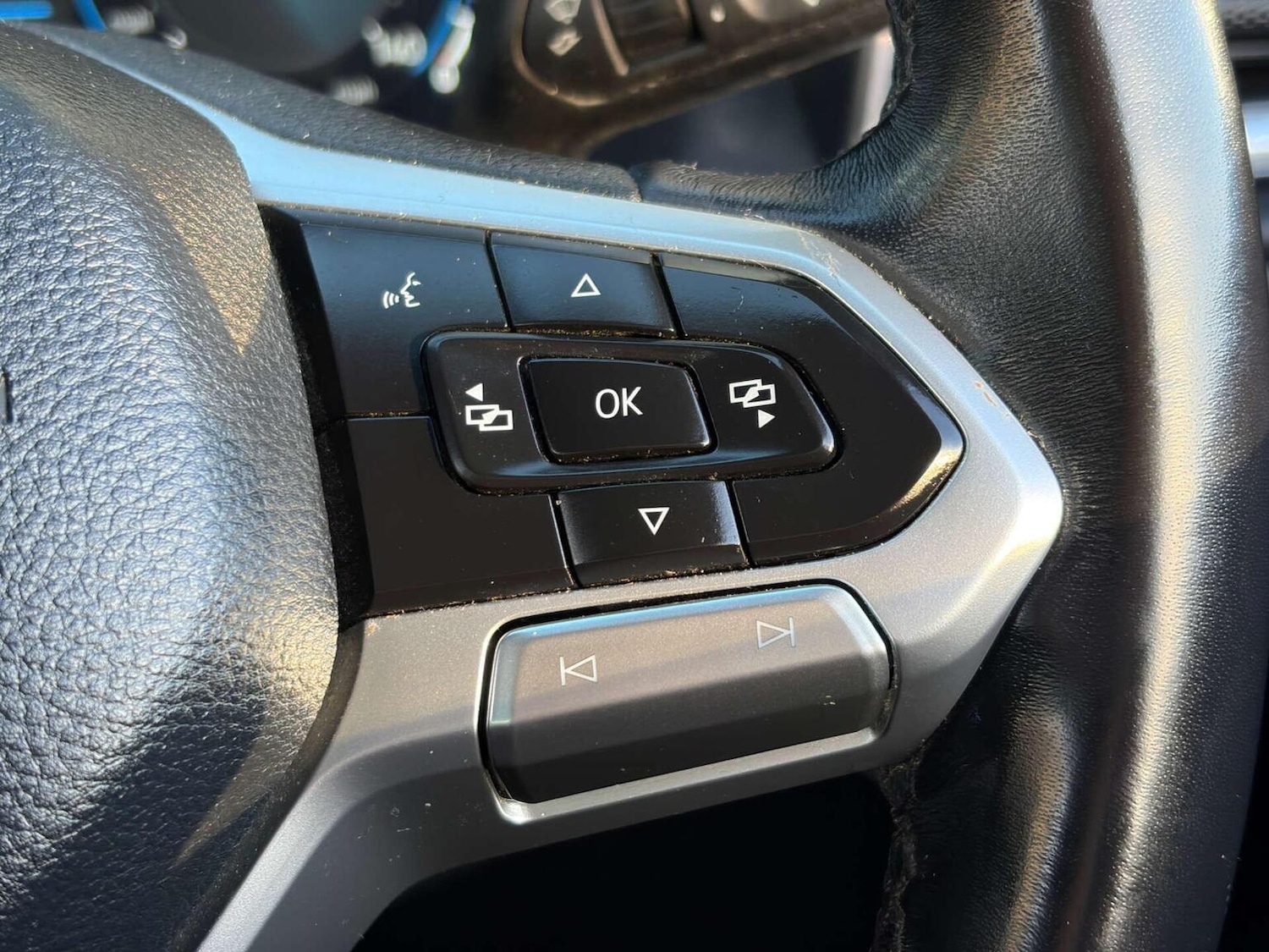 Used Volkswagen Amarok 2024 for sale - 77423561: Photo 46