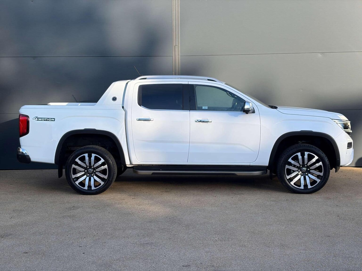 Used Volkswagen Amarok 2024 for sale - 77423561: Photo 7