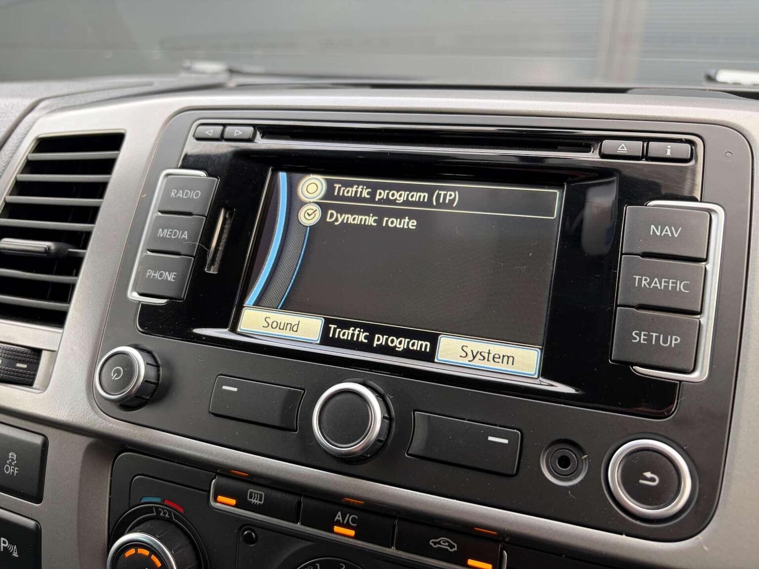 Used Volkswagen Transporter 2015 for sale - 76945593: Photo 42