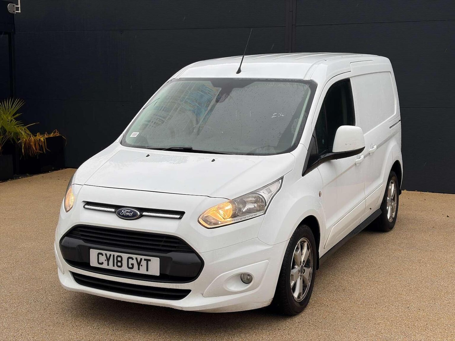 Used Ford Transit Connect 2018 for sale - 77289259: Photo 1